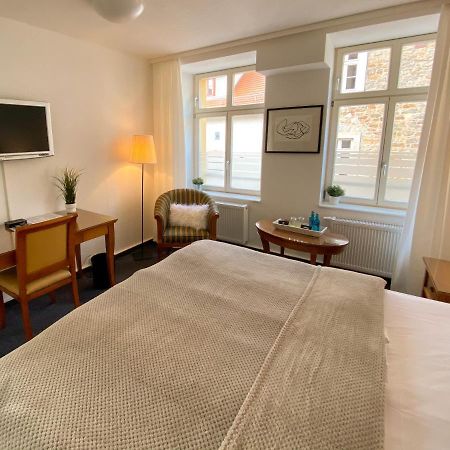 deckerts Hotel am Katharinenstift Lutherstadt Eisleben Exteriör bild