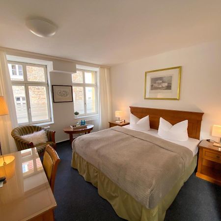 deckerts Hotel am Katharinenstift Lutherstadt Eisleben Exteriör bild