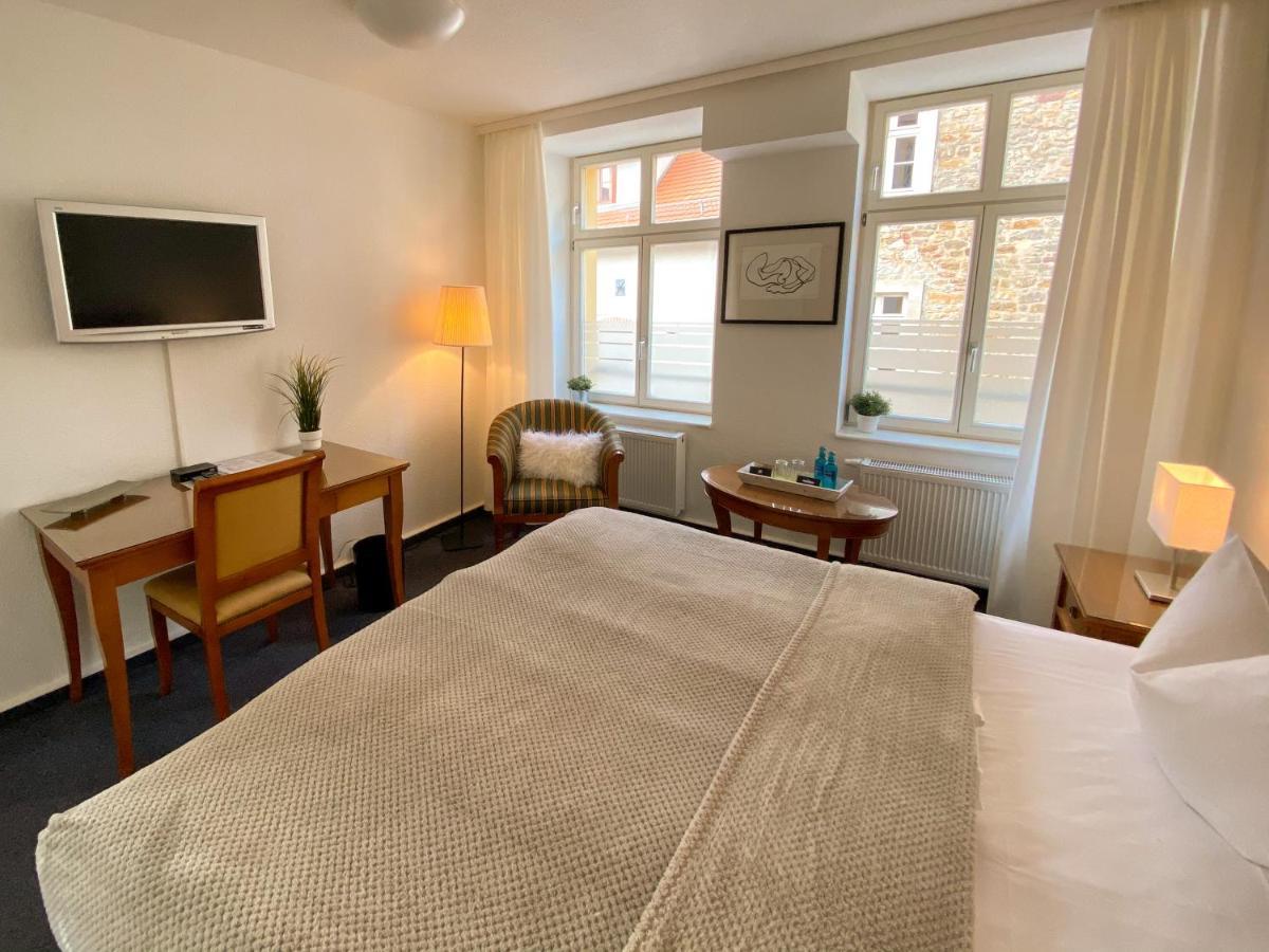 deckerts Hotel am Katharinenstift Lutherstadt Eisleben Exteriör bild
